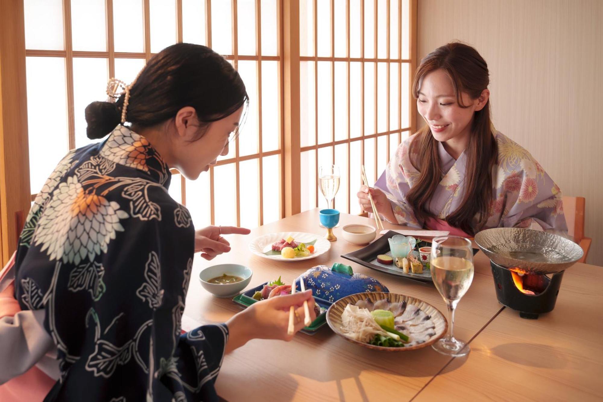 日田温泉　亀山亭ホテル 日田市 エクステリア 写真